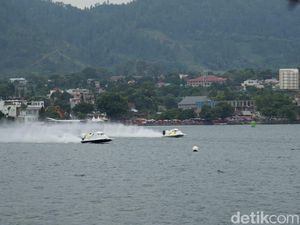 Danau Toba Bakal Punya Pantai? Danau Toba Bakal Punya Pantai?