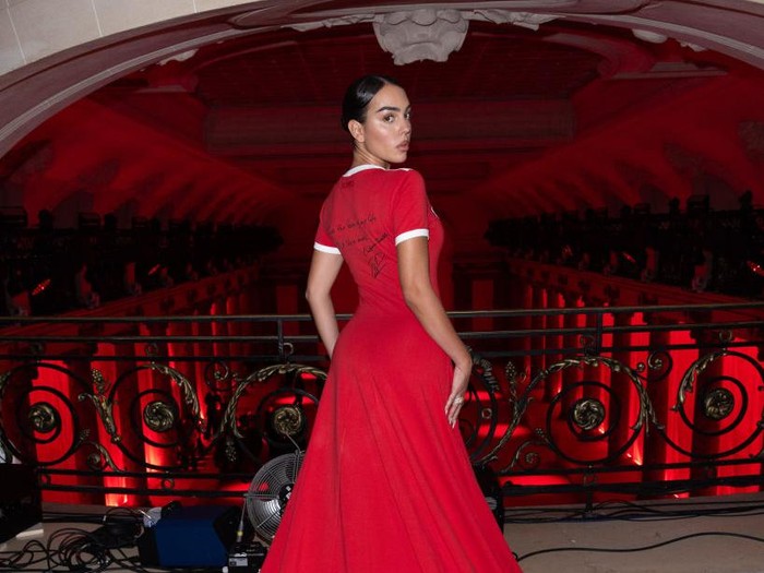 PARIS, FRANCE - MARCH 01: (EDITORIAL USE ONLY - For Non-Editorial use please seek approval from Fashion House) (EXCLUSIVE COVERAGE) Georgina Rodriguez poses backstage prior to the Vetements Womenswear Fall/Winter 2024-2025  show as part of Paris Fashion Week on March 01, 2024 in Paris, France. (Photo by Pietro D'Aprano/Getty Images)