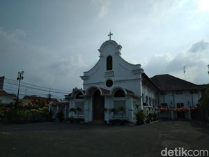 Mengenal Warna-warna Liturgi Katolik Beserta Arti dan Waktu Penggunaannya
