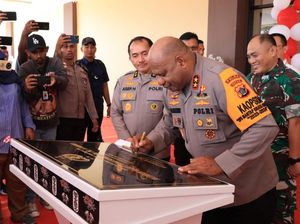 Kapolda Papua Resmikan RS Bhayangkara Mimika, Jadi Rujukan Tanggap Bencana Kapolda Papua Resmikan RS Bhayangkara Mimika, Jadi Rujukan Tanggap Bencana
