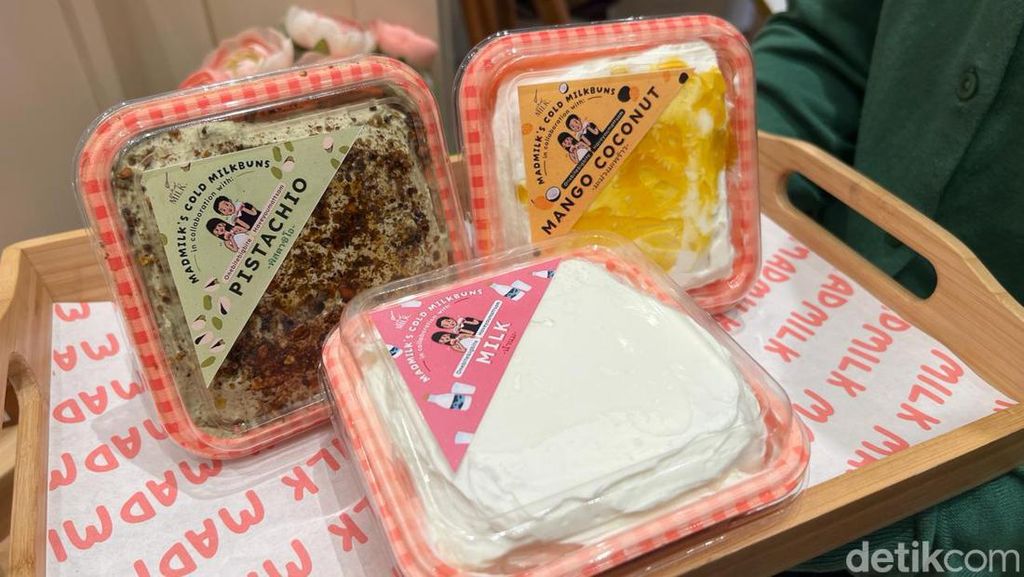 Antre Panjang! Begini Suasana di Gerai Cold Milk Bun Viral di GI Antre Panjang! Begini Suasana di Gerai Cold Milk Bun Viral di GI