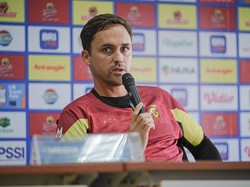 Liga 1: Paul Munster Tak Sabar Rasakan Derby Jatim Arema FC Vs Persebaya