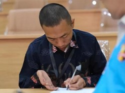 Kisah Damara, Pelari Disabilitas yang Sukses Kejar Mimpi Jadi Polisi