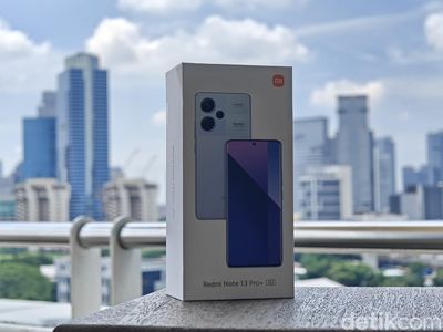 Unboxing Redmi Note 13 Pro Plus 5G: HP Xiaomi Rp 6 Juta Rasa Flagship
