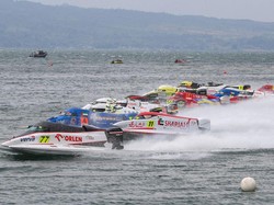Bamsoet Optimistis F1 Powerboat Danau Toba 2024 Sukses dan Meriah