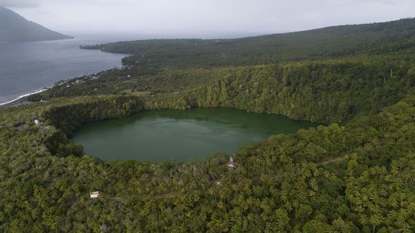 Kawasan Danau Tolire di Ternate Menanti Pembenahan