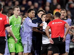 Real Madrid Tahan Imbang Valencia 2-2, Gol Bellingham Bikin Ricuh