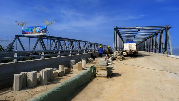 Pembangunan Duplikasi Jembatan Kapuas Hampir Rampung