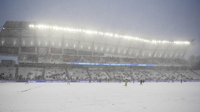 Real Salt Lake vs LAFC Mar 2, 2024; Sandy, Utah, USA; Snow falls during the game between LAFC and Real Salt Lake at America First Field. Mandatory Credit: Christopher Creveling-USA TODAY Sports