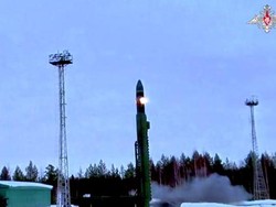 Panas! Rusia Mulai Latihan Senjata Nuklir Taktis di Dekat Ukraina