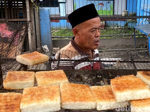 Cerita Ahum Penjual Ketan Bakar di Bandung: Dulu Punya 30 Karyawan
