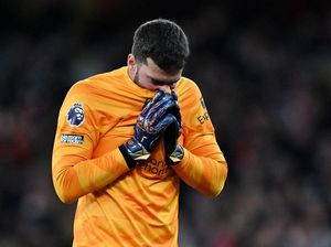 Cedera Alisson Serius, Bisa Absen Lebih Lama