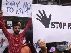 Cerita Lengkap Influencer Spanyol Diperkosa 7 Pria di India