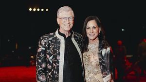 Adu Gaya Bill Gates dan Mark Zuckerberg di Pesta Nikah Anak Crazy Rich Asian