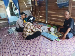 Briptu Salman Bikin Program Jumat Sehat untuk Lansia di Tembilahan Riau