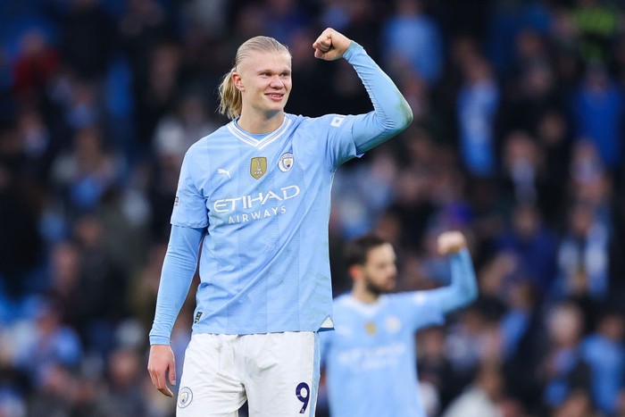 MANCHESTER, ENGLAND - MARCH 03: Erling Haaland of Manchester City celebrates during the Premier League match between Manchester City and Manchester United at Etihad Stadium on March 03, 2024 in Manchester, England. (Photo by James Gill - Danehouse/Getty Images)