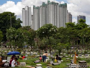 Doa Ziarah Kubur Orang Tua Laki-laki Doa Ziarah Kubur Orang Tua Laki-laki