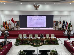 Penjelasan KPPS Taipei Soal Kejanggalan Suara PSI di Pos 01 Penjelasan KPPS Taipei Soal Kejanggalan Suara PSI di Pos 01