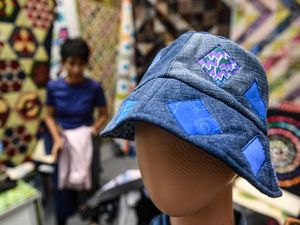 Kreatif! Limbah Kain Batik Disulap hingga Bikin Mata Melirik