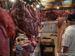 Memantau Harga Sembako di Pasar Senen Jelang Ramadan