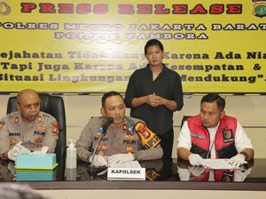 Usai Bunuh Istri di Kos Jakbar, Dasril Tidur Bareng Jasad Selama 2 Hari Usai Bunuh Istri di Kos Jakbar, Dasril Tidur Bareng Jasad Selama 2 Hari