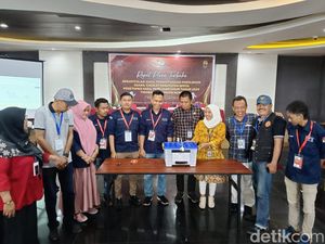 KPU Bone Rampungkan Rekapitulasi di 23 Kecamatan, Tersisa 4 Daerah KPU Bone Rampungkan Rekapitulasi di 23 Kecamatan, Tersisa 4 Daerah
