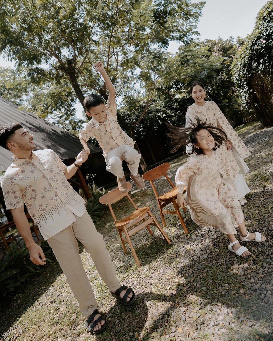 Rekomendasi Busana Lebaran Couple