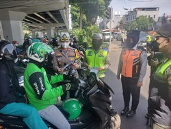 Operasi Keselamatan Jaya, Satlantas Jaksel Imbau Pengendara Tertib Lantas