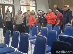 Rapat Pleno KPU Kota Sukabumi Memanas, PPK-Saksi Parpol Walk Out