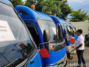 6 Truk Tangki Solar Diduga Ilegal di Pasuruan Diamankan, Kapan Ada Tersangka? 6 Truk Tangki Solar Diduga Ilegal di Pasuruan Diamankan, Kapan Ada Tersangka?