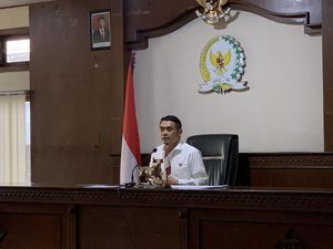 Rincian Gaji-Tunjangan AWK yang Disetop Setelah Dipecat dari DPD RI Rincian Gaji-Tunjangan AWK yang Disetop Setelah Dipecat dari DPD RI