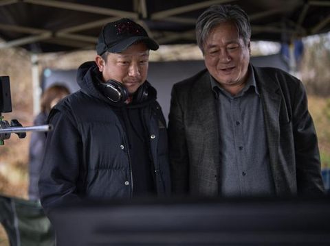 Film Horor Korea Exhuma (2024) film horor Korea Exhuma (2024). (Showbox Corp via KOFIC)