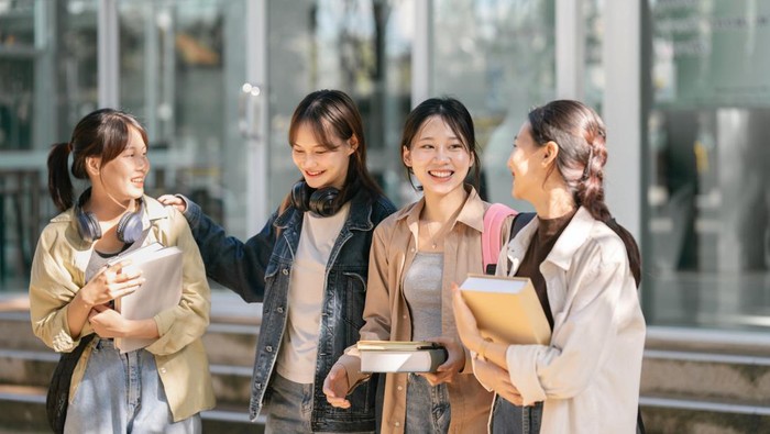 Rahasia Awet Muda? Ternyata Bukan Skincare, Tapi...