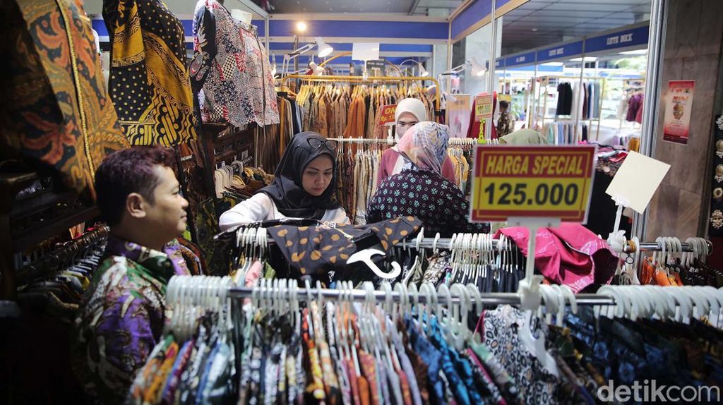 KWP Gelar Pameran UMKM untuk Peringati HPN KWP Gelar Pameran UMKM untuk Peringati HPN