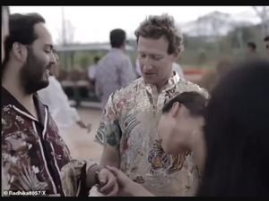 Istri Mark Zuckerberg Salfok Jam Mewah Crazy Rich Indian