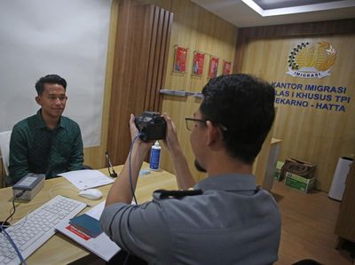 Bikin Paspor di Soetta 30 Menit Langsung Jadi!