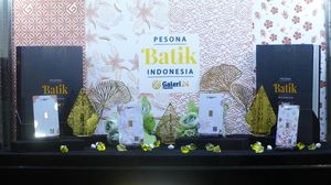 Penampakan Emas Batangan Edisi Pesona Batik Indonesia