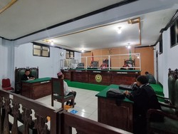 Kampanye Pakai Mobil Dinas, Wakil Ketua DPRD Manggarai Timur Divonis Penjara