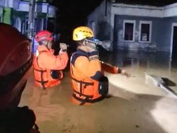 Banjir Terjang Desa Kenanga Kuningan, Ratusan Warga Mengungsi