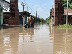 Ratusan Rumah di Desa Kenanten Mojokerto Terendam Banjir Usai Hujan 5 Jam