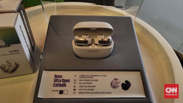 Bose memperkenalkan true wireless (TWS) terbarunya, Bose Ultra Open Earbuds.