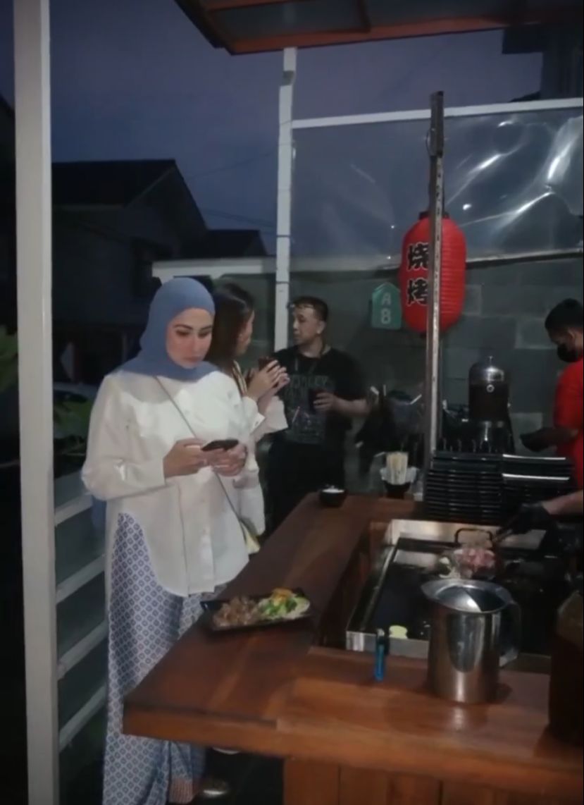 Deswita Maharani dan Risma Nilawati