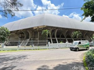 Hore! Revitalisasi GOR Manahan Dilanjut Pakai Dana Hibah Rp 45 M dari UEA Hore! Revitalisasi GOR Manahan Dilanjut Pakai Dana Hibah Rp 45 M dari UEA