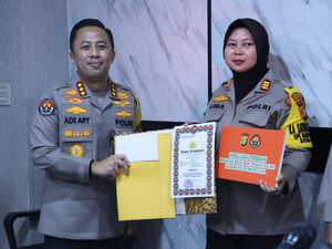 Polda Metro Beri Penghargaan kepada 5 Polisi Humas Terbaik
