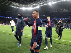 PSG Bungkam Sociedad 2-1, Mbappe Jadi Pahlawan PSG Bungkam Sociedad 2-1, Mbappe Jadi Pahlawan