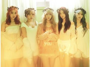 LE SSERAFIM Mendarat Mulus di Chart Billboard Lewat EASY LE SSERAFIM Mendarat Mulus di Chart Billboard Lewat EASY