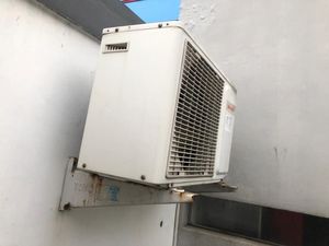 Pasang Outdoor AC Nggak Bisa Asal, Ini Posisi yang Tepat! Pasang Outdoor AC Nggak Bisa Asal, Ini Posisi yang Tepat!