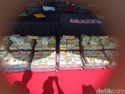 Potret 110 Kg Sabu Bertumpuk-tumpuk Disita dari Gembong Narkoba Murtala