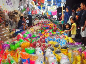 Tradisi Dandangan Sambut Ramadan di Kudus