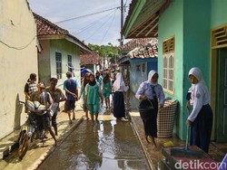 Cerita Kades soal Banjir Bandang yang Terjang Desa Kenangan Kuningan
